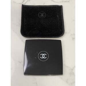 AUTHENTIC CHANEL VIP Gift Single Sided 3”x3” Purse Mirror with Velveteen Pouch